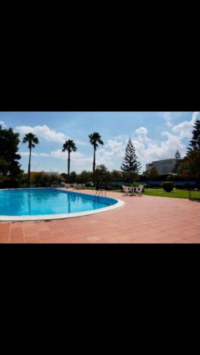Villa Assunta - Elegante villino in residence con piscina Melendugno